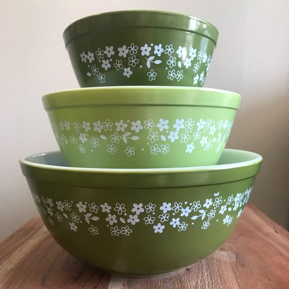 🍃Vintage Pyrex Spring Blossom Bowl Set🍃 - Picture 1 of 3